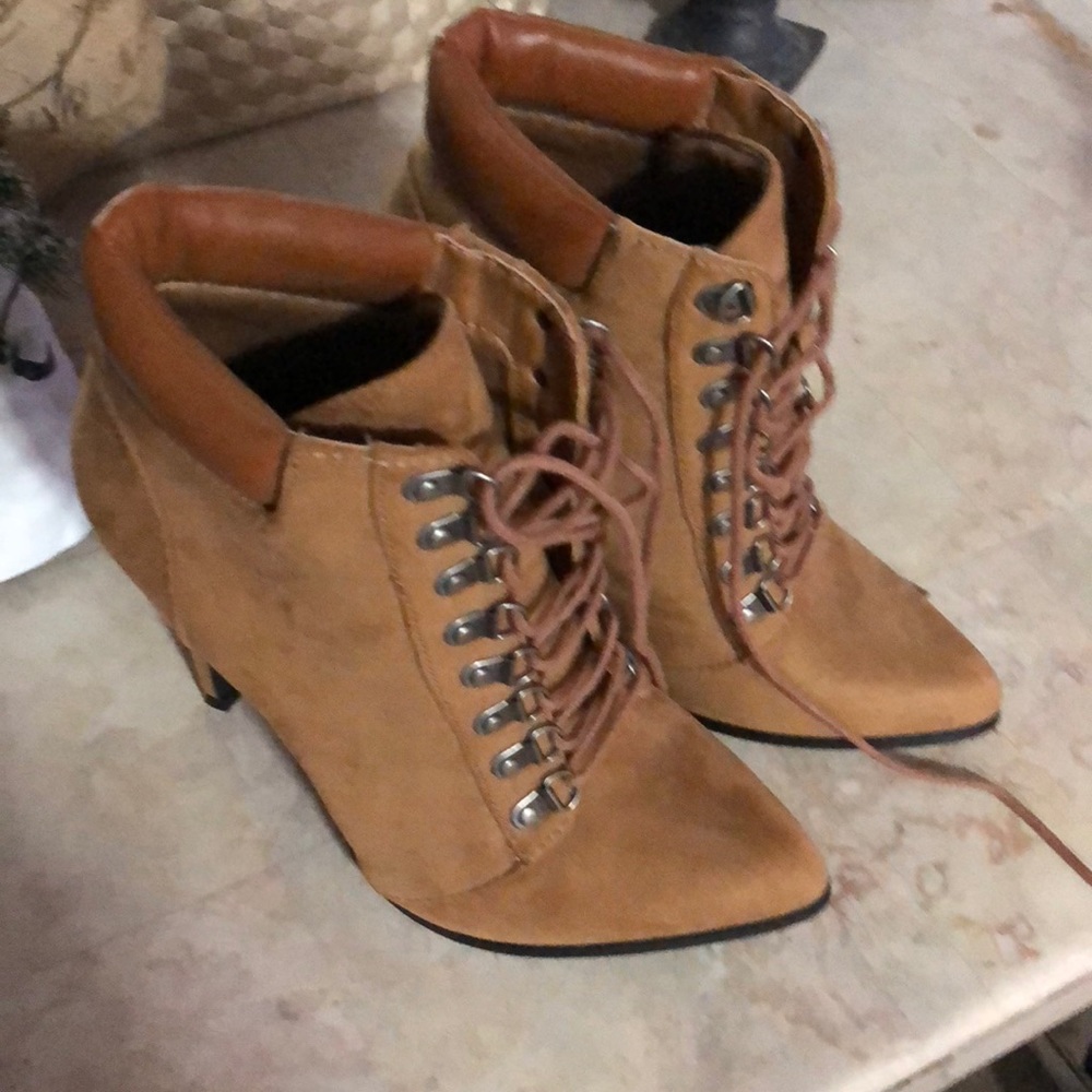 Bootie shoes